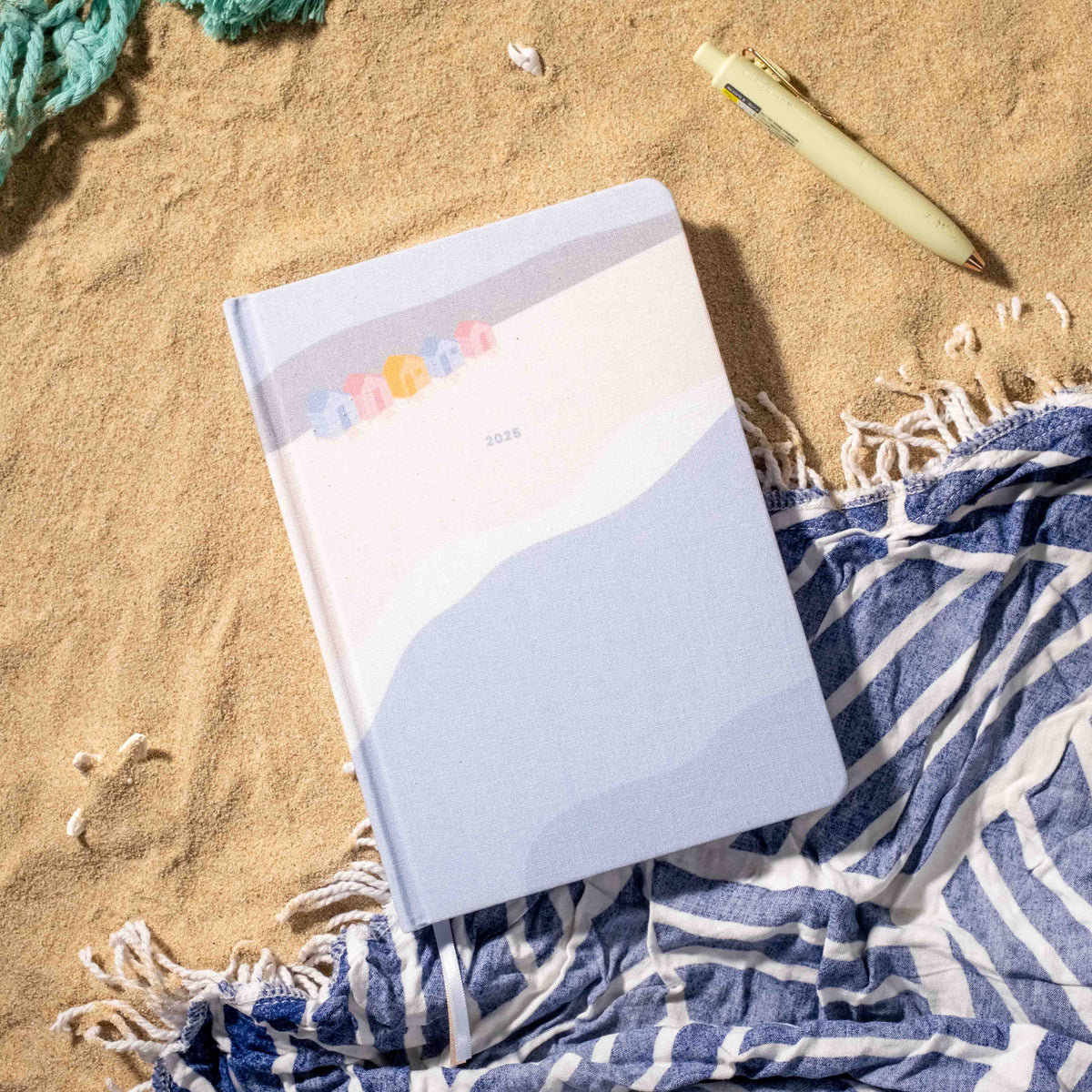 Beachfront: 2025 Weekly To-do List Planner